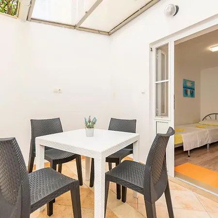 Apartments Vanesa Dugi Rat Kültér fotó