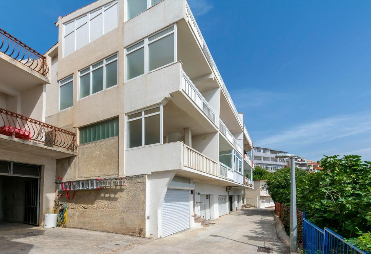 Vanesa Apartment *